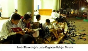 santri-darunnajah-belajar-malam