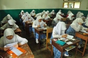 try out-ujian santri putri pesantren darunnajah